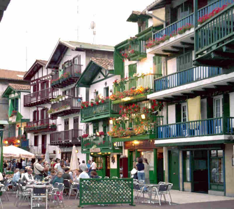 where to stay in the basque country
